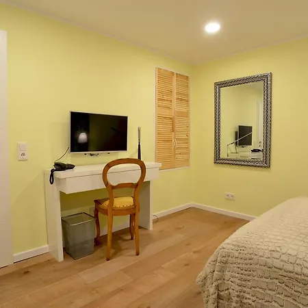 Gaestehaus A Und D Fischer Tatil Evi Mörfelden-Walldorf